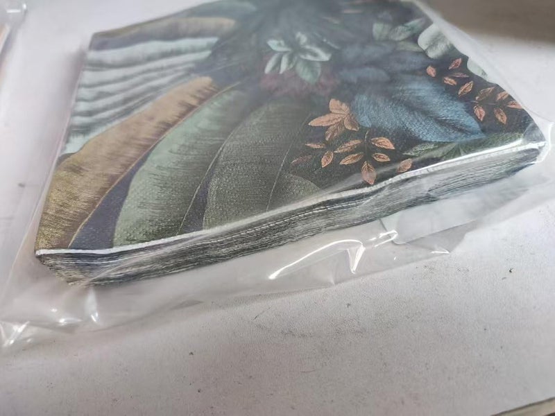 Zelten Colored Paper Napkins (Fern) - Image 2